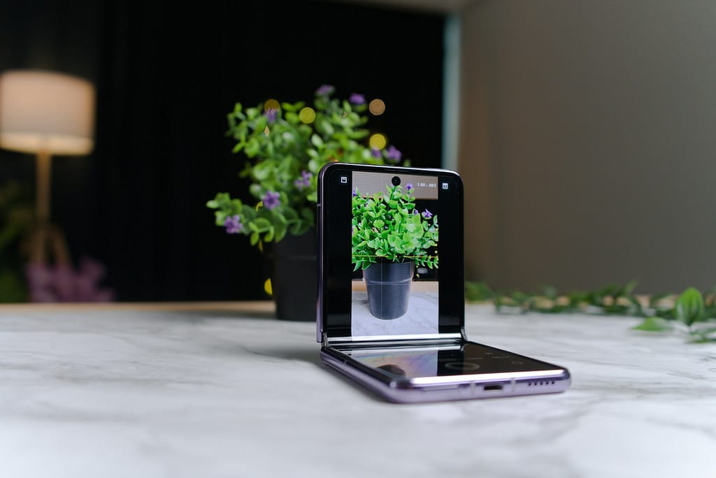 Types of Smartphone Displays